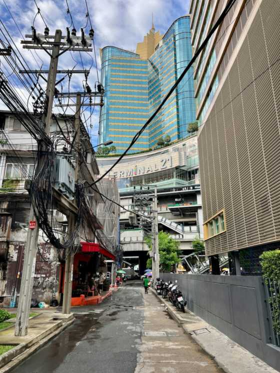 スクンビットの街並み